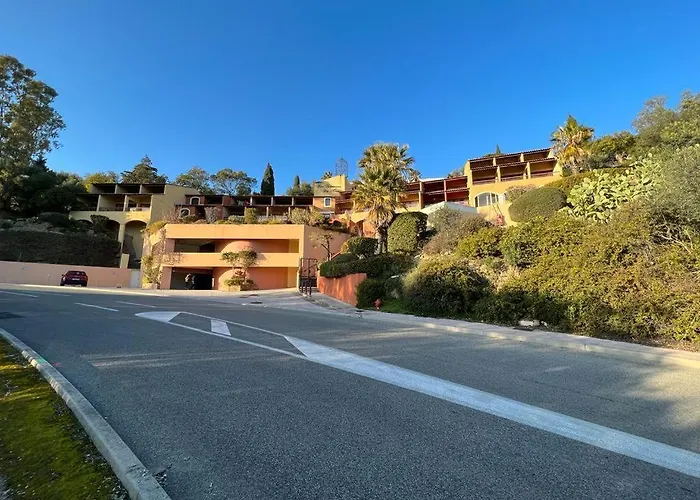 Vue Sur Mer, Piscine, Garage Prive Bormes-les-Mimosas